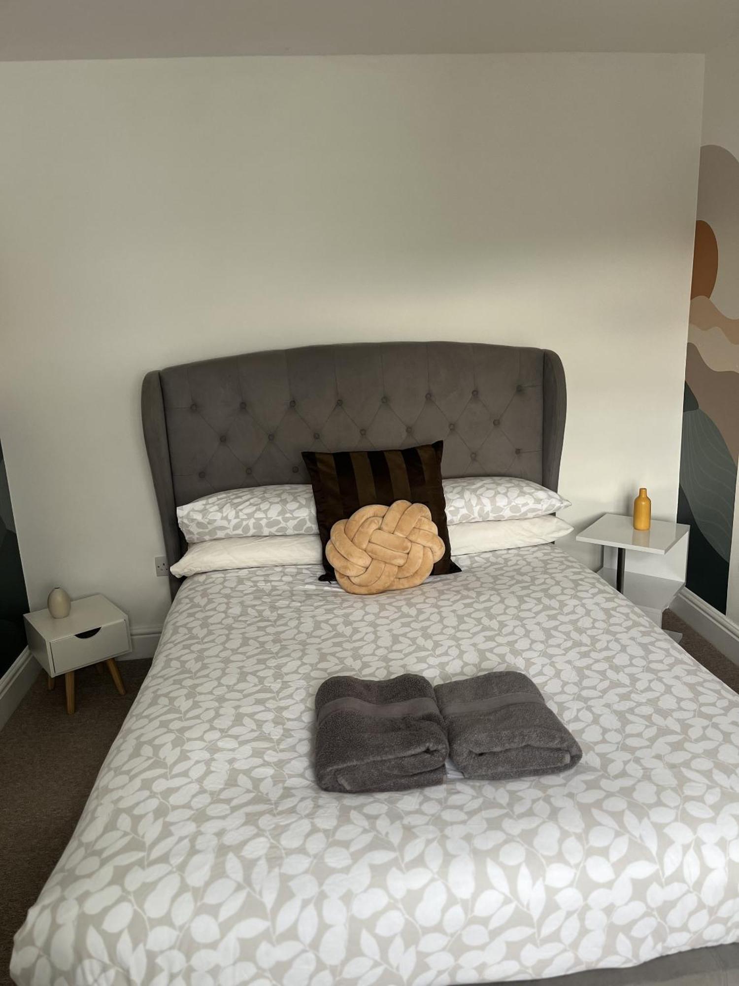 City Reach Retreat Spacious 4Bed House Startford Maryland Great Transport Links London Exterior photo
